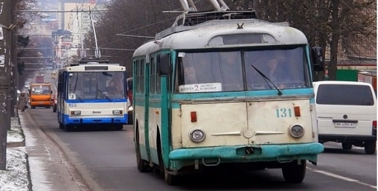 Сьогодні Рівним не курсуватимуть тролейбуси